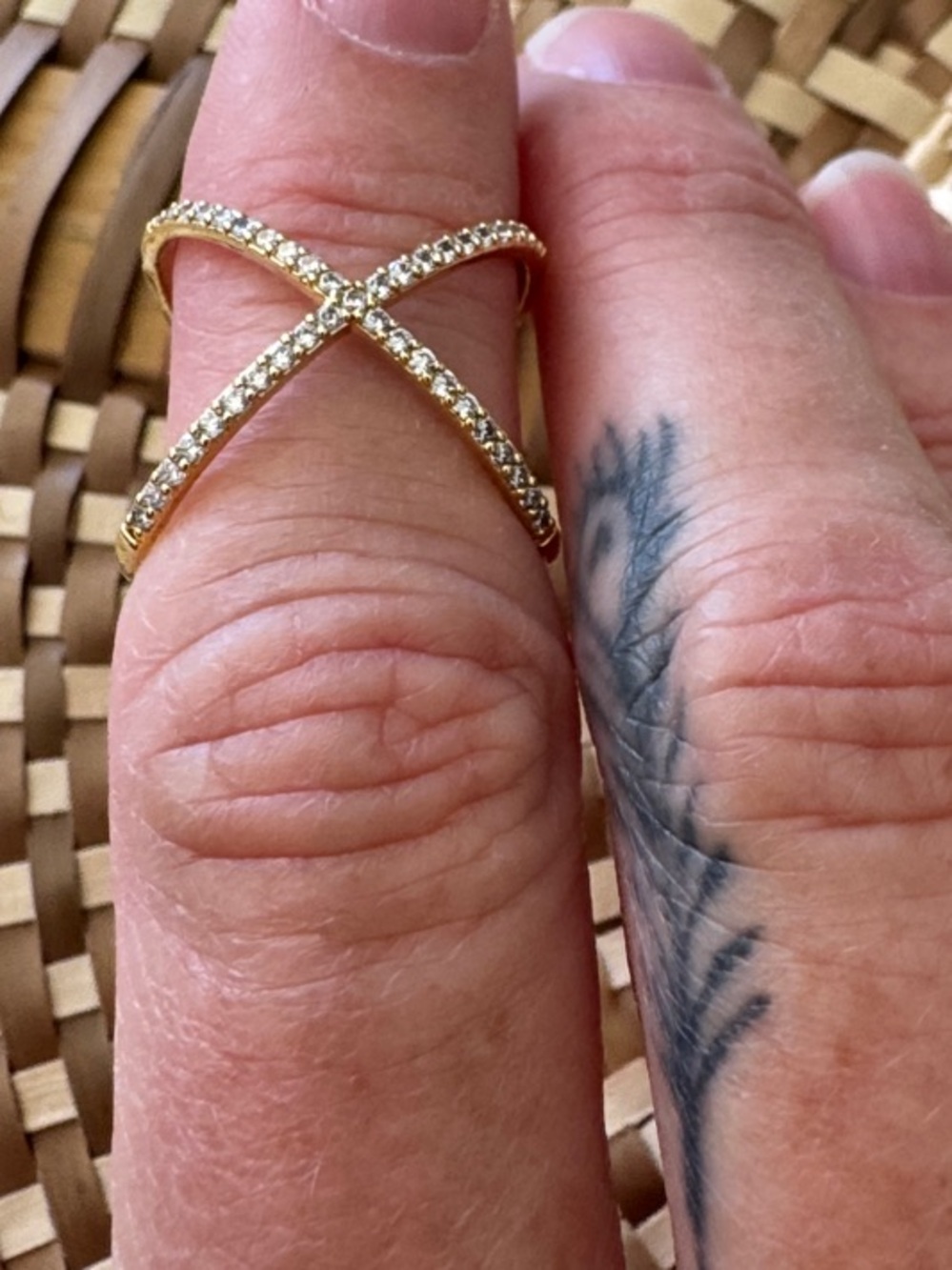 Gold Crystal Cross X Ring - Women Accessories - Picture 4 of 4